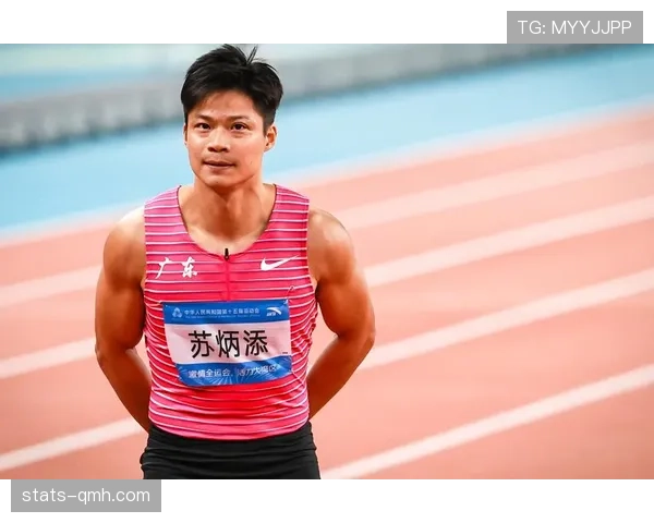 苏炳添那身材,运动员里唯一看着像去逛街顺便跑个步的... 苏炳添那身材,运动员里唯一看着像去逛街顺便跑个步的...